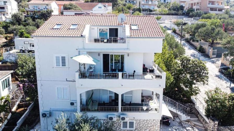 Genesis Appartement Trogir Buitenkant foto